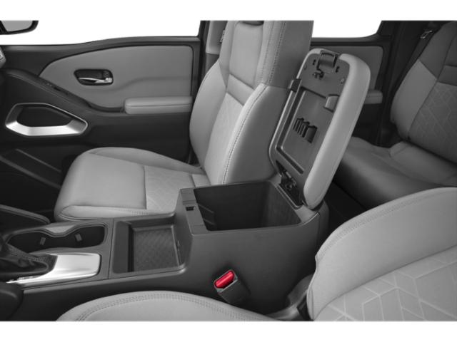 2026 Nissan Frontier SV Crew Cab 4x4 SV Regular Gasoline V-6 3.8 L/231 [8]