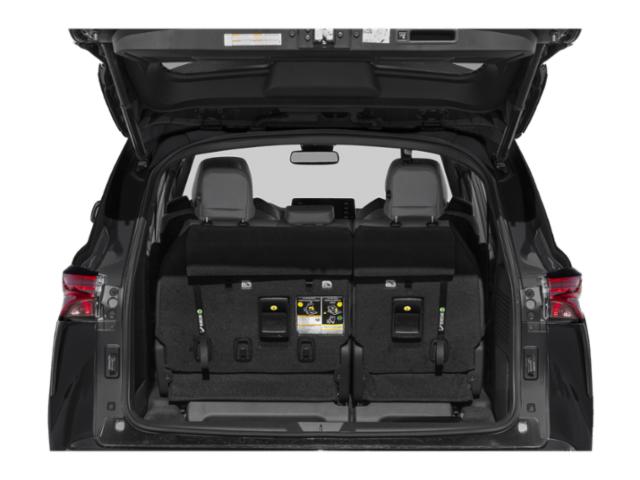 2026 Toyota Sienna XSE XSE AWD 7-Passenger Gas/Electric I-4 2.5 L/152 [7]