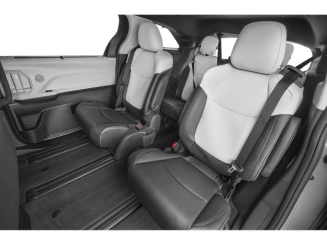 2026 Toyota Sienna XSE XSE FWD 7-Passenger Gas/Electric I-4 2.5 L/152 [11]