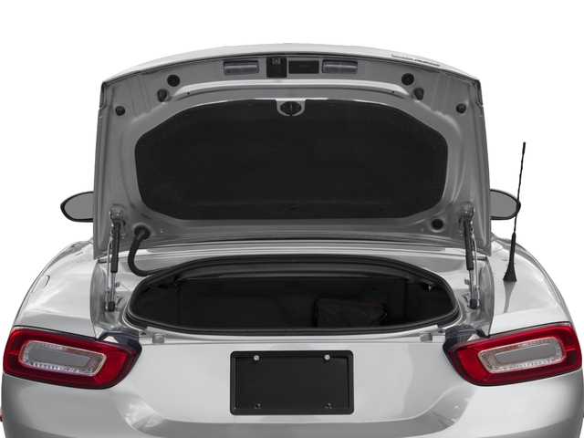 2017 FIAT 124 Spider Classica Classica Convertible Intercooled Turbo Premium Unleaded I-4 1.4 L/83 [4]