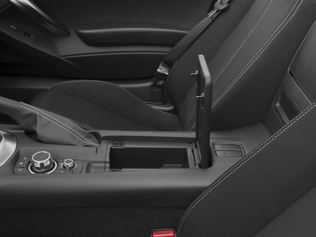 2017 FIAT 124 Spider Classica Classica Convertible Intercooled Turbo Premium Unleaded I-4 1.4 L/83 [12]