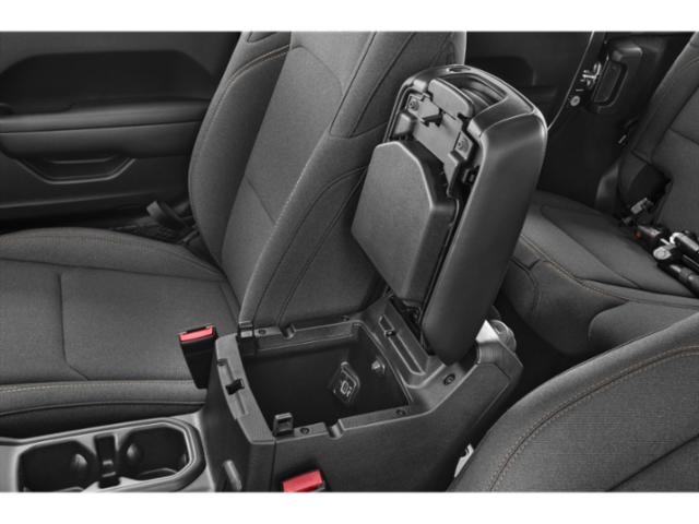 2025 Jeep Wrangler Sport Sport 4 Door 4x4 Intercooled Turbo Premium Unleaded I-4 2.0 L/122 [5]