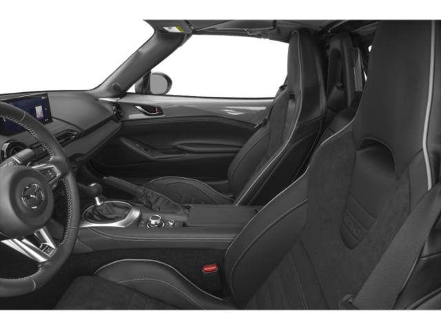 2026 Mazda MX-5 Miata RF Club Club Manual Premium Unleaded I-4 2.0 L/122 [7]
