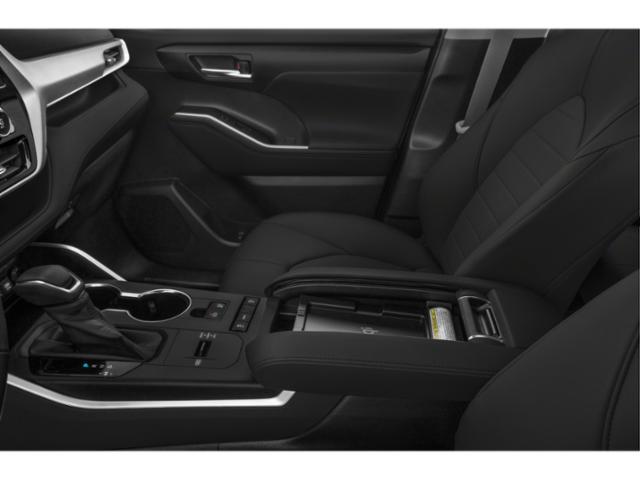 2021 Toyota Highlander XLE XLE FWD Regular Unleaded V-6 3.5 L/211 [7]