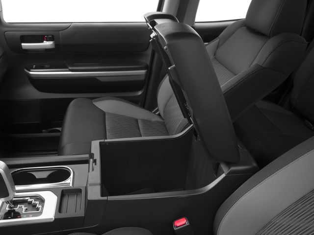 2017 Toyota Tundra SR5 SR5 Double Cab 6.5′ Bed 5.7L Regular Gasoline V-8 5.7 L/346 [5]