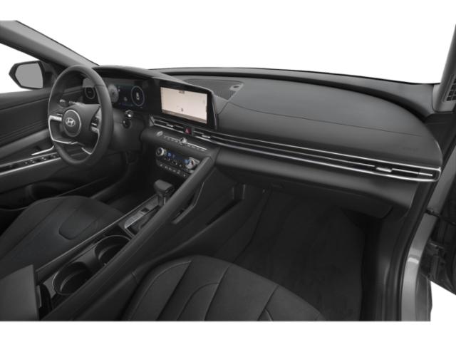 2025 Hyundai Elantra SEL Convenience SEL Convenience IVT Regular Unleaded I-4 2.0 L/122 [11]