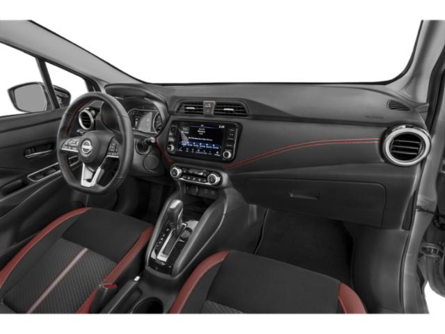 2025 Nissan Versa 1.6 SR photo 5