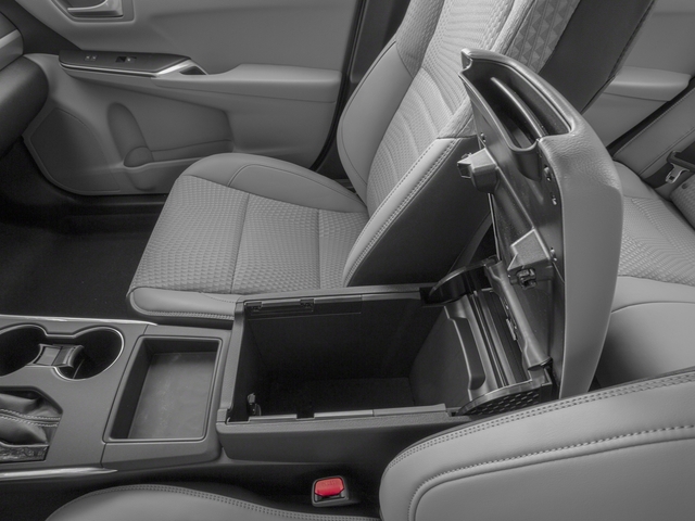 2017 Toyota Camry SE SE Auto Regular Unleaded I-4 2.5 L/152 [9]