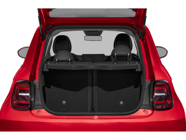 2025 Fiat 500e La Prima photo 8
