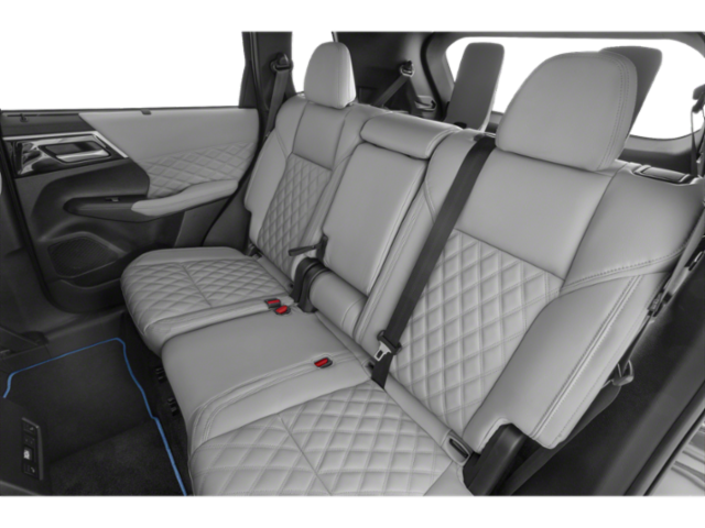 Used 2023 White Mitsubishi SEL image 13