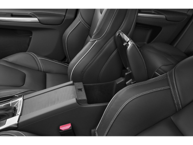 Used 2015  Volvo T6 R-Design Premier Plus image 15