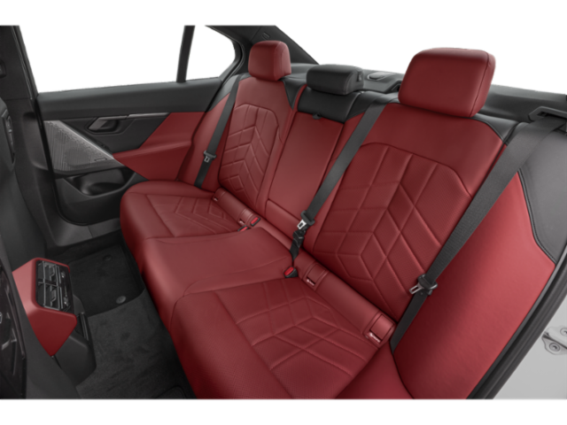 New 2027 Oxide Grey Met BMW xDrive40 image 10