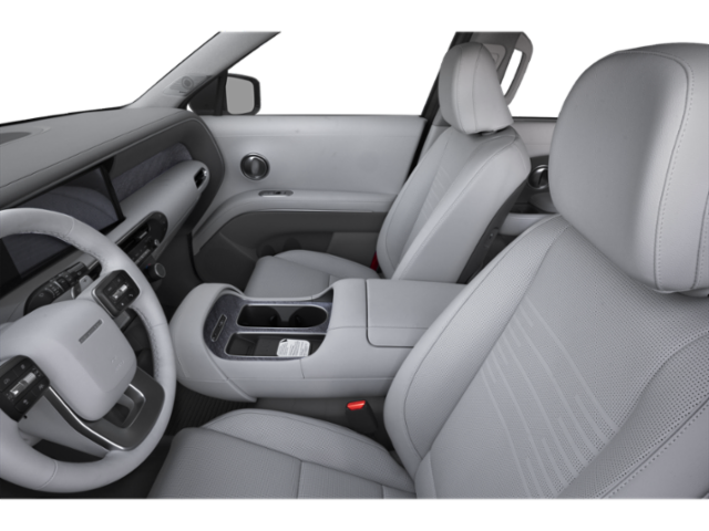 New 2027 Shimmering Silver Hyundai Limited 7P image 6