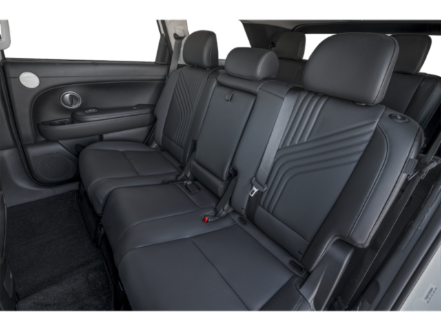 New 2027 White Hyundai SEL Premium image 10