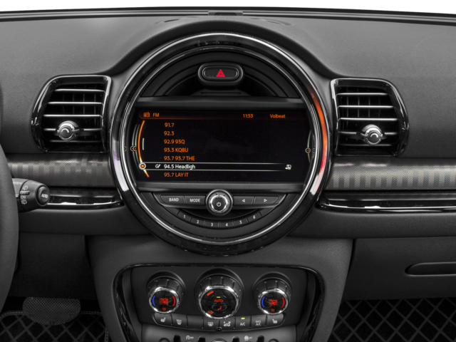 Used 2017 Silver MINI Clubman image 10