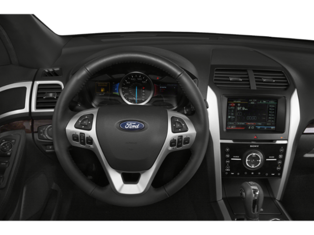 Used 2015 Black Ford Limited image 4