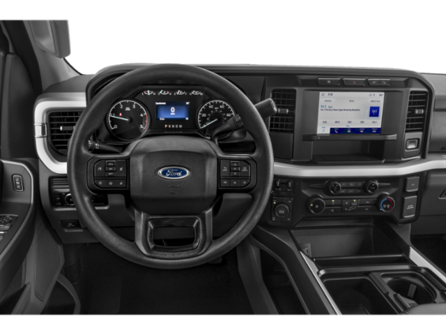 New 2027 White Ford XLT image 4