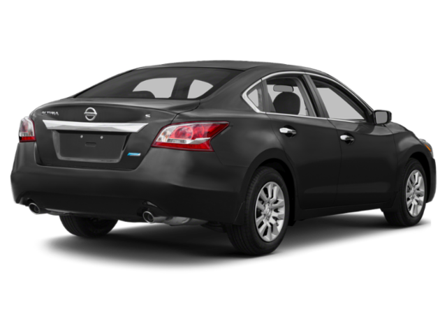 Used 2015  Nissan 2.5 image 2
