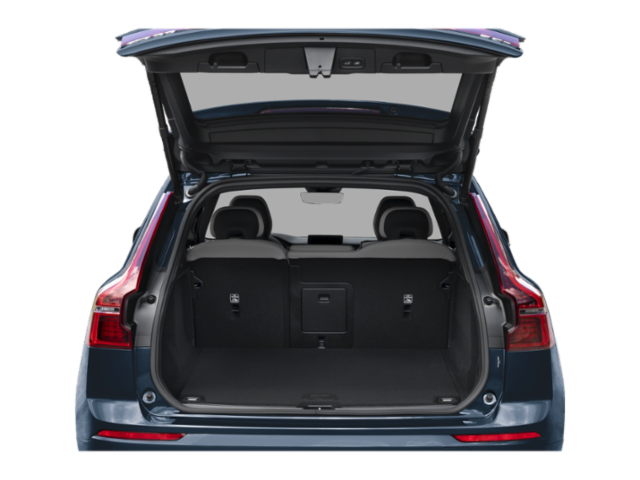 2026 Volvo XC60 Core photo 8