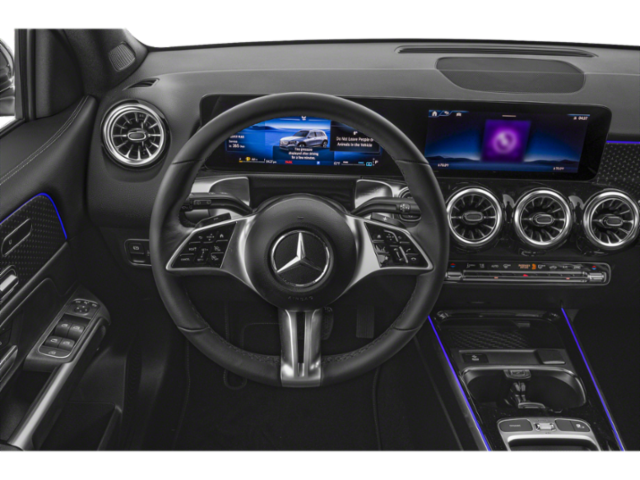 2025 Mercedes Benz GLB 250 4MATIC photo 4