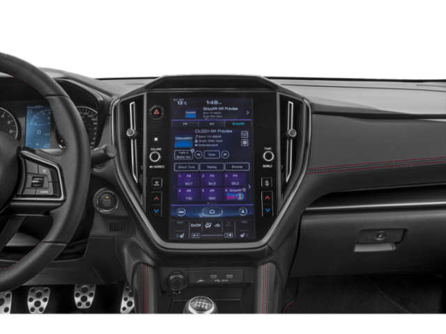 Used 2022 Silver Subaru Limited image 10