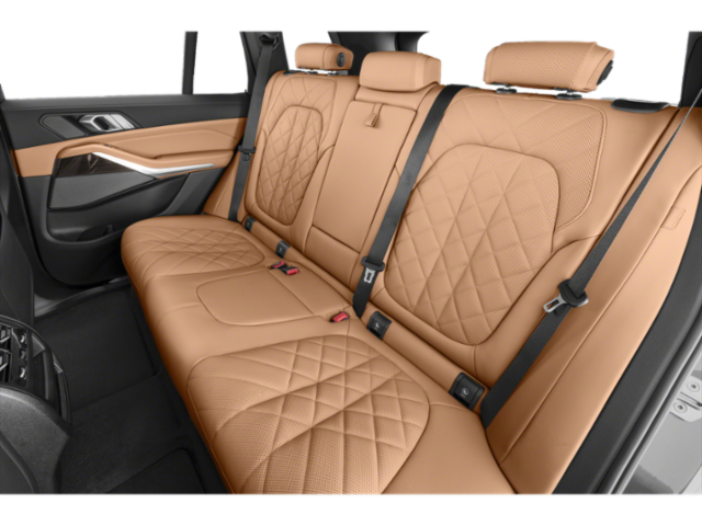 Used 2024 Gray BMW xDrive40i image 13