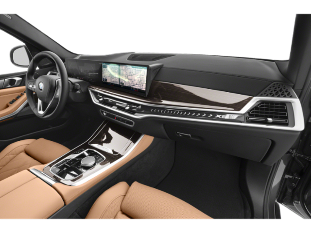 Used 2024 Gray BMW xDrive40i image 15