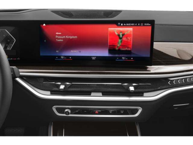 Used 2024 Gray BMW xDrive40i image 10