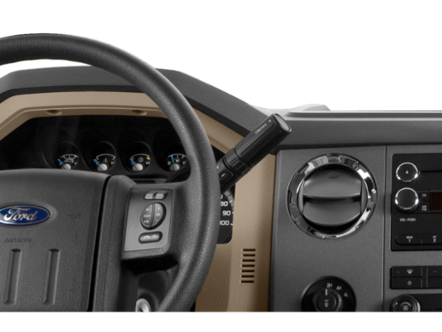 Used 2015 Black Ford Platinum image 8