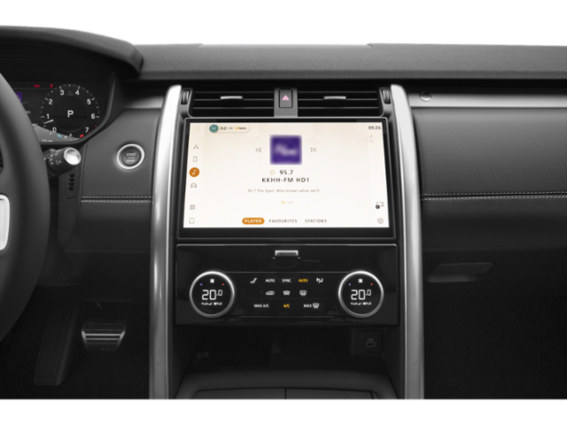 2026 Land Rover Discovery photo 7
