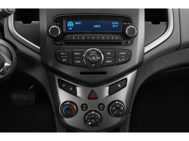 Used 2015 Silver Chevrolet LTZ image 10