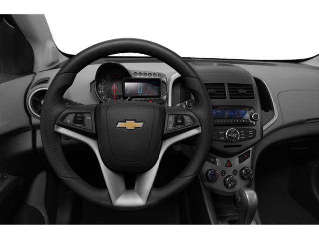 Used 2015 Silver Chevrolet LTZ image 7