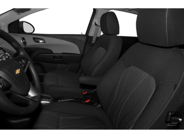 Used 2015 Silver Chevrolet LTZ image 9