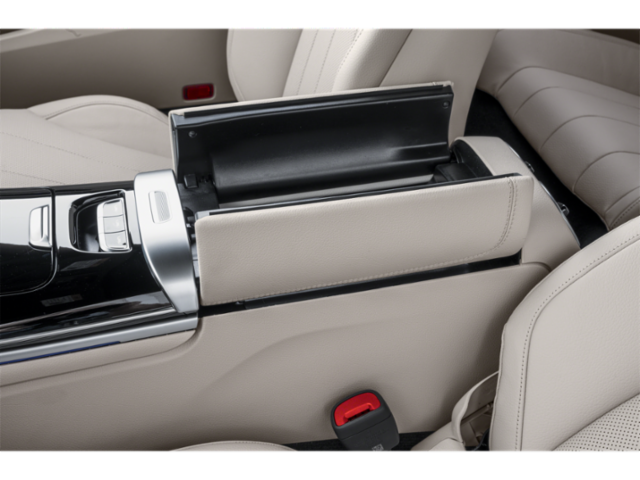 New 2027 MANUFAKTUR Graphite Grey Magno Mercedes-Benz AMG® CLE 53 image 11