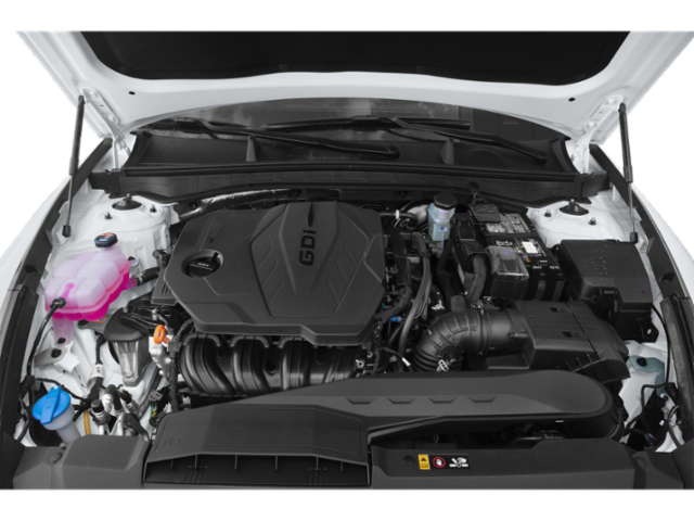 Used 2022 Black Hyundai SE image 12