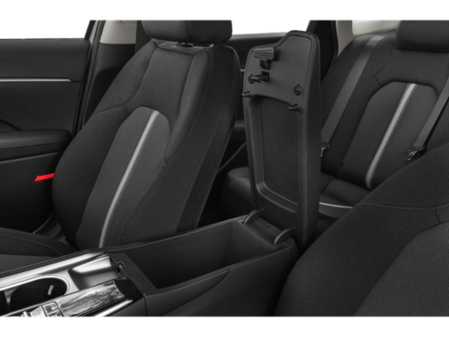 Used 2022 Black Hyundai SE image 14