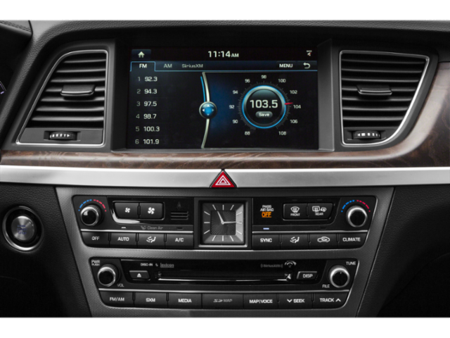 Used 2015 Silver Hyundai 3.8 image 10
