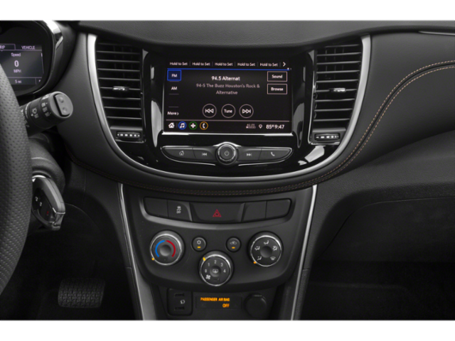2020 Chevrolet Trax LS - Photo 10