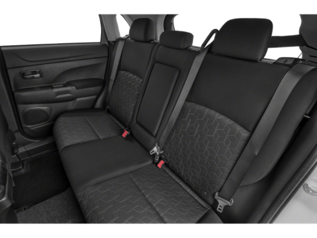 2025 Mitsubishi Outlander Sport LE photo 9