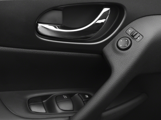 Used 2016 Gray Nissan SV image 19