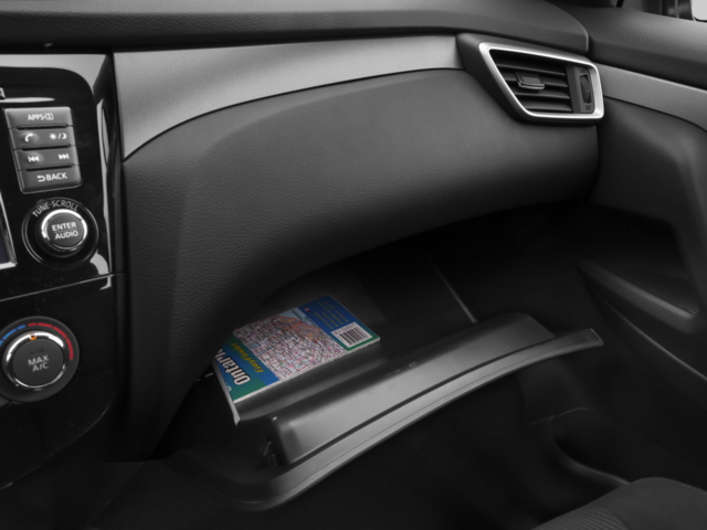 Used 2016 Gray Nissan SV image 16