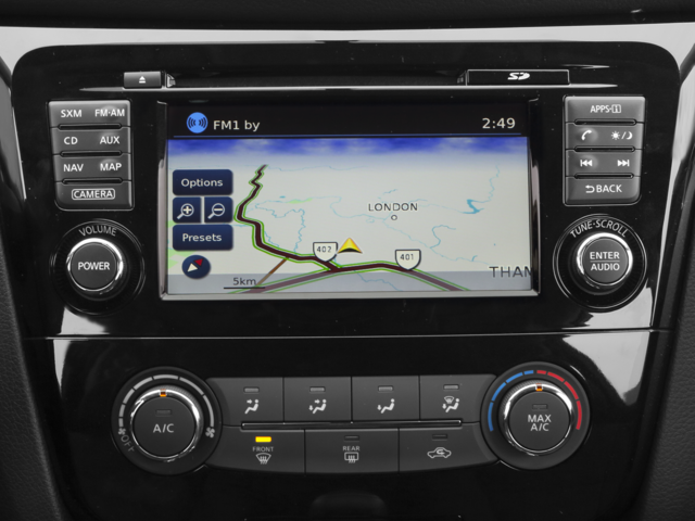 Used 2016 Gray Nissan SV image 20