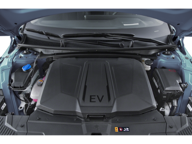 2025 Hyundai Ioniq 5 SEL photo 9