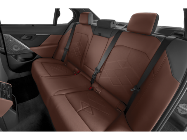 New 2027 Cape York Green Metallic BMW  image 10