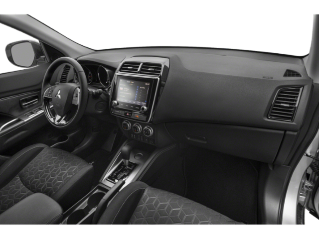 Used 2021 Silver Mitsubishi 2.0 SE image 15