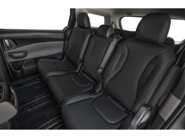 New 2027 Ceramic Silver Kia LXS image 10
