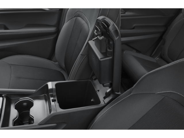 New 2027 White/off-white Jeep Laredo image 11