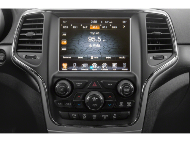 Used 2018 Gray Jeep Laredo E image 10