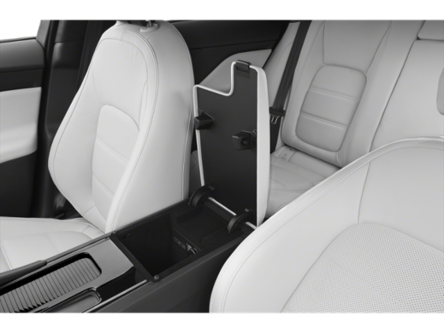 Used 2020  Jaguar 30t Prestige image 14