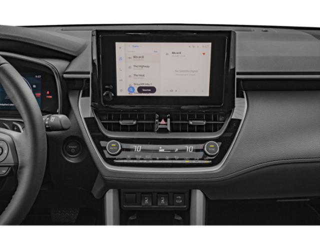 2025 Toyota Corolla Cross XSE - Photo 7